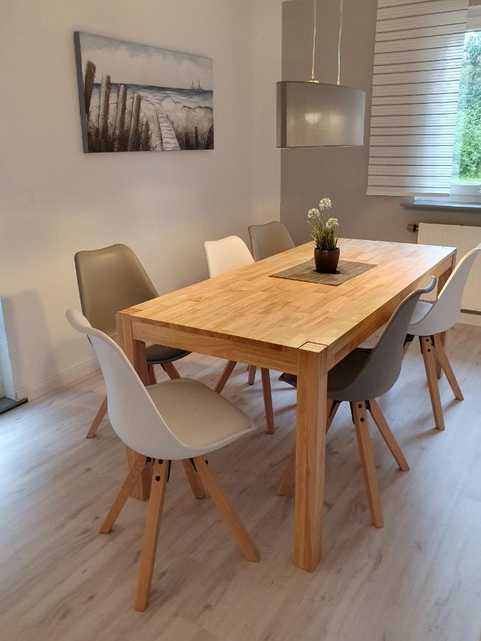 Tolle 125M² Erdgeschosswohnung Im Einzelhaus カルテンキルヒェン エクステリア 写真