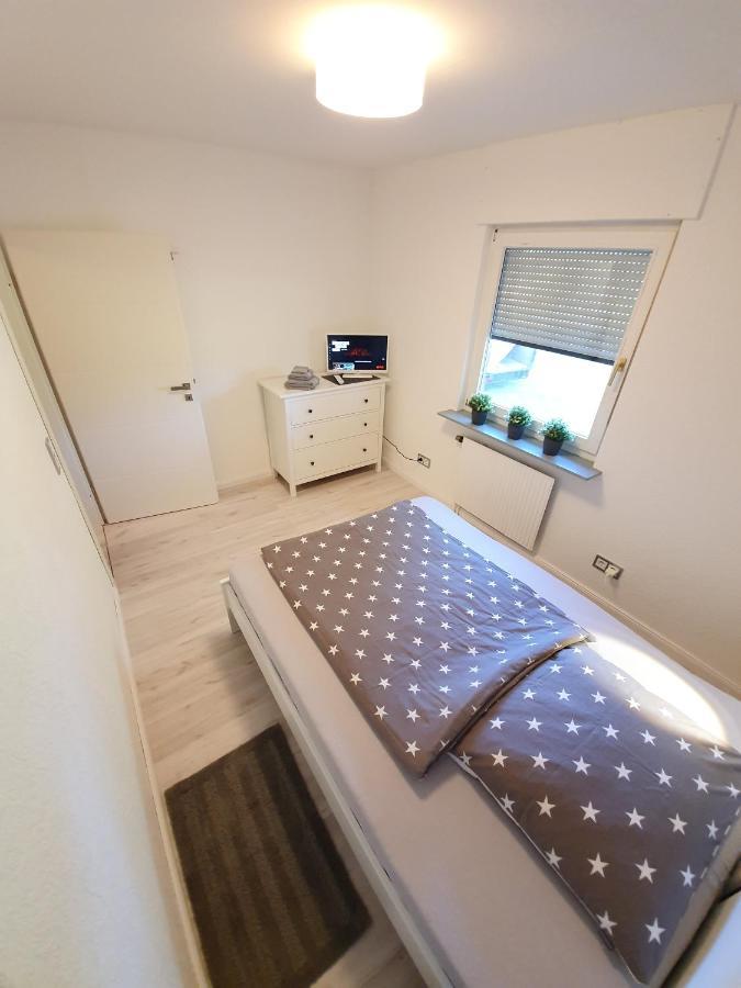 Tolle 125M² Erdgeschosswohnung Im Einzelhaus カルテンキルヒェン エクステリア 写真