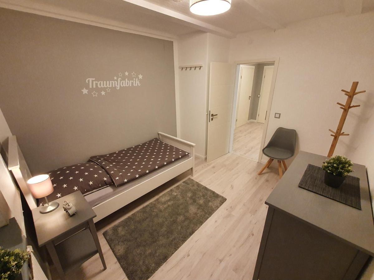 Tolle 125M² Erdgeschosswohnung Im Einzelhaus カルテンキルヒェン エクステリア 写真