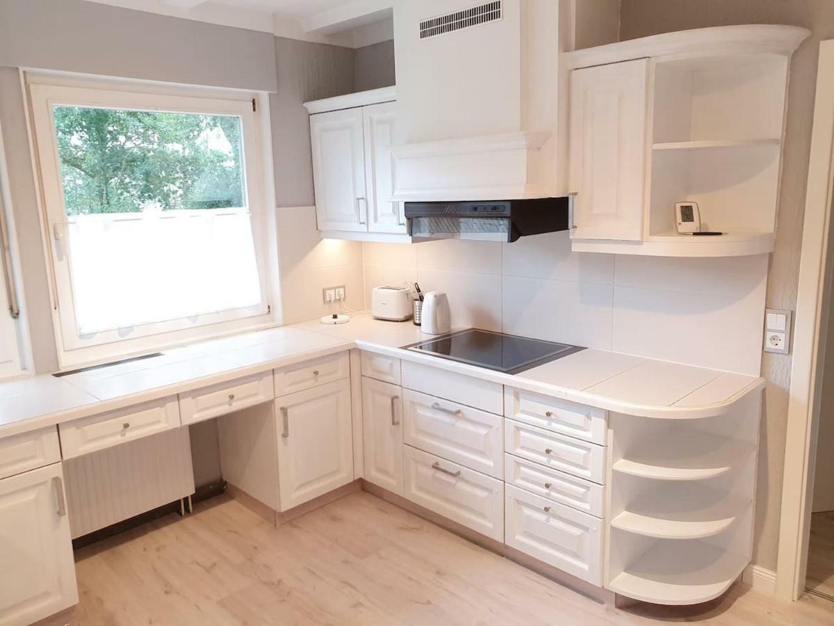 Tolle 125M² Erdgeschosswohnung Im Einzelhaus カルテンキルヒェン エクステリア 写真