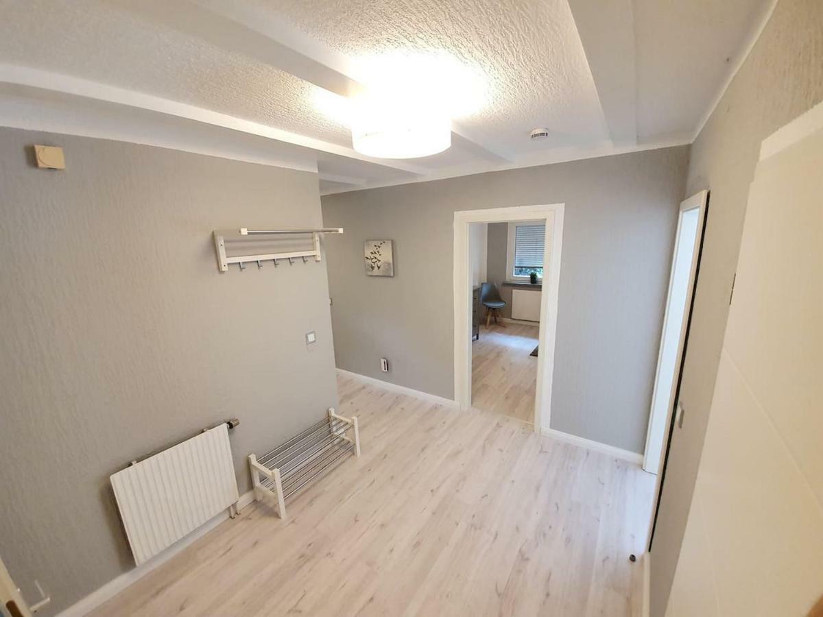 Tolle 125M² Erdgeschosswohnung Im Einzelhaus カルテンキルヒェン エクステリア 写真